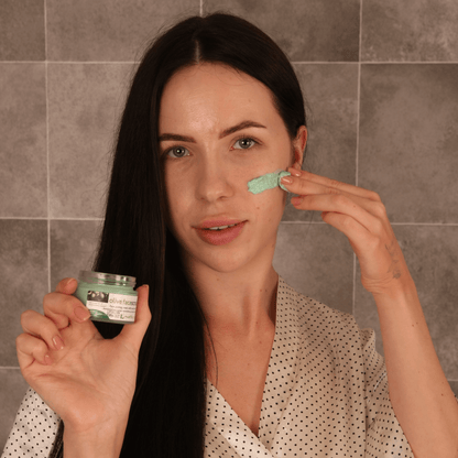 Sanfte Peeling-Seife mit Mastix